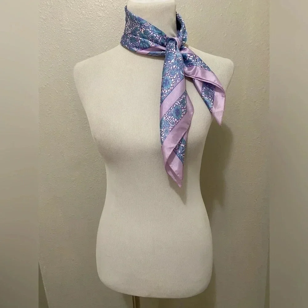 *EUC* Vintage 1950s vintage scarf, 100% Soft Acetate Waterproof made in …